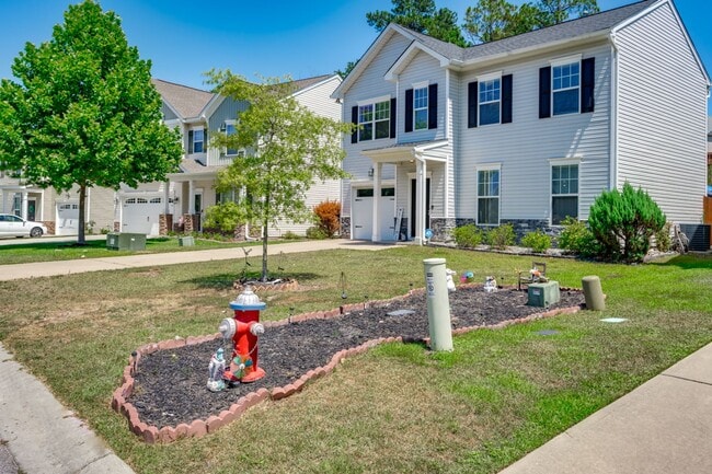 Photo - House In The Charming Neighborhood of Lake Carolina