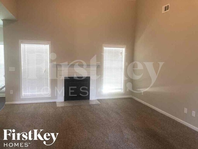 Photo - 1401 Aramore Dr SE