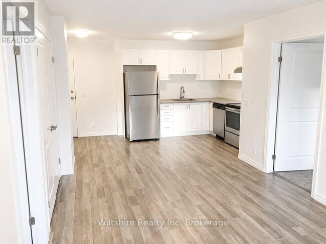 Photo - 253 Broadway St Unit 305