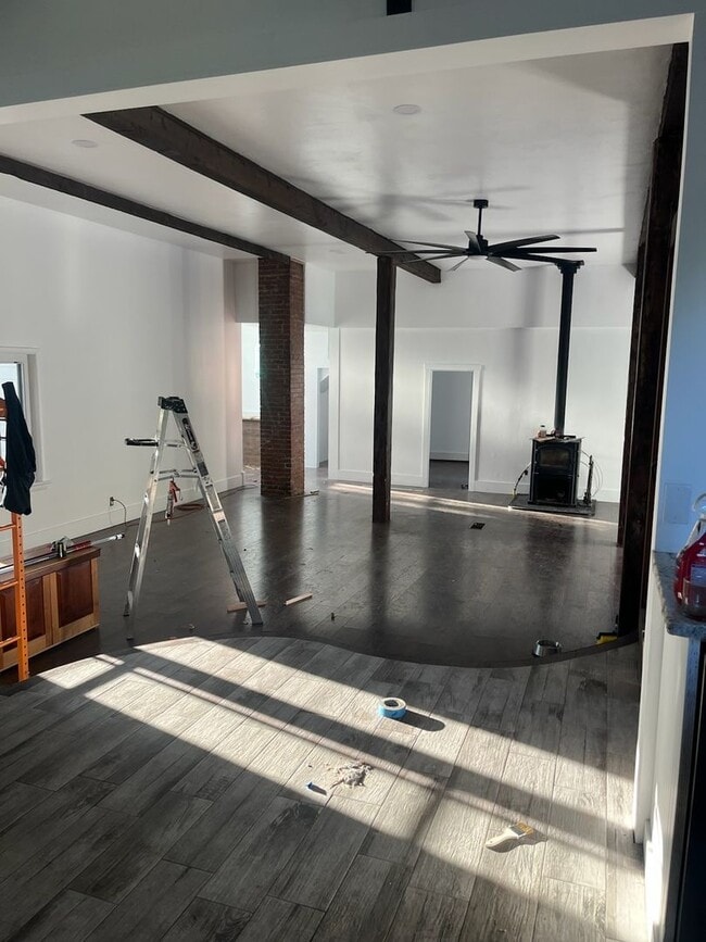 Photo - 4209 Carnes Rd Unit 4209 Carnes Rd #2 - Upper