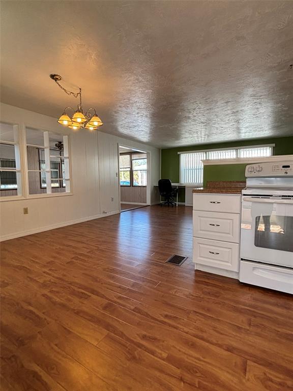 Photo - 13225 101st St SE