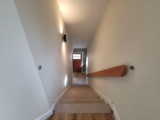 Photo - 6 month SUMMER SEASONAL on the River - $500 DISCOUNT!! - $2400/mo 2 bed 2 bath available now!