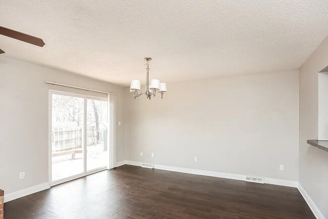 Photo - 748 Bonnet Trl