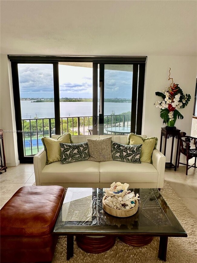 Photo - 5420 N Ocean Dr Unit 706