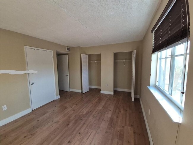 Photo - 6045 NW 186th St Unit #308