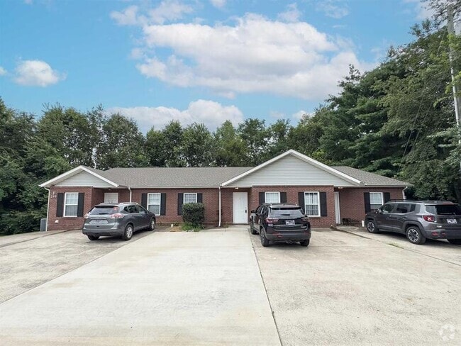 Building Photo - 299 Raleigh Dr Rental