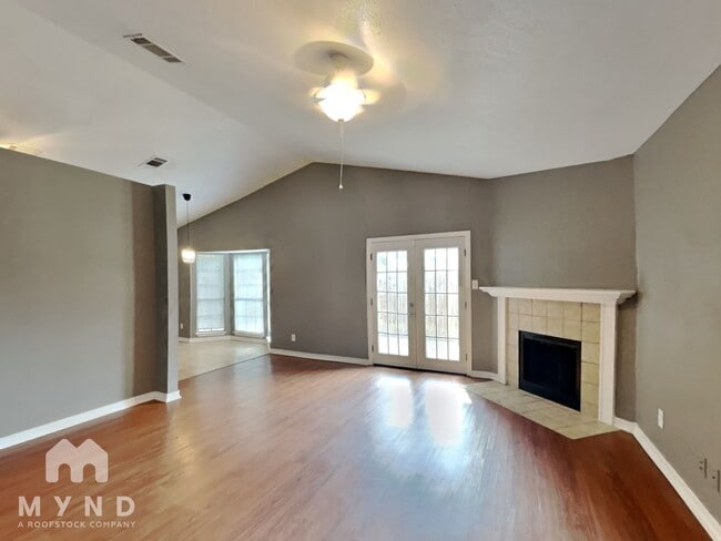 Photo - 6702 Fire Hill Dr