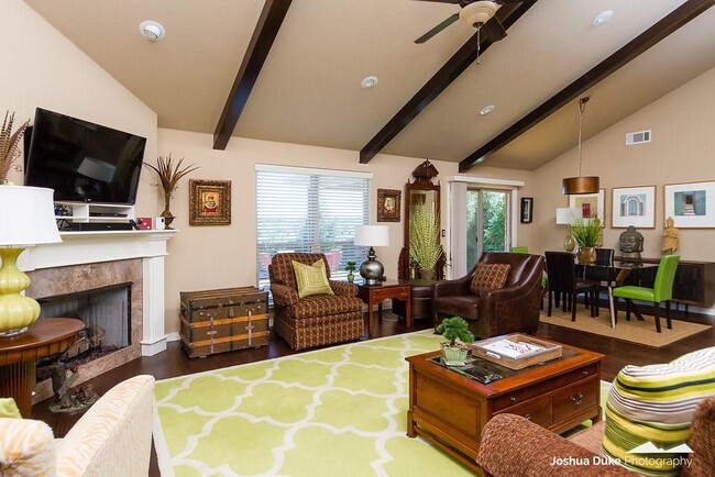 Building Photo - 3252 N Bentley Ridge