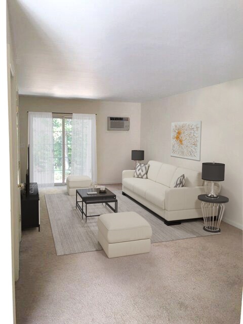 Photo - 52 Hilltop Dr