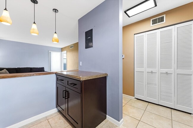 Photo - 9949 Sandalfoot Blvd Unit 546