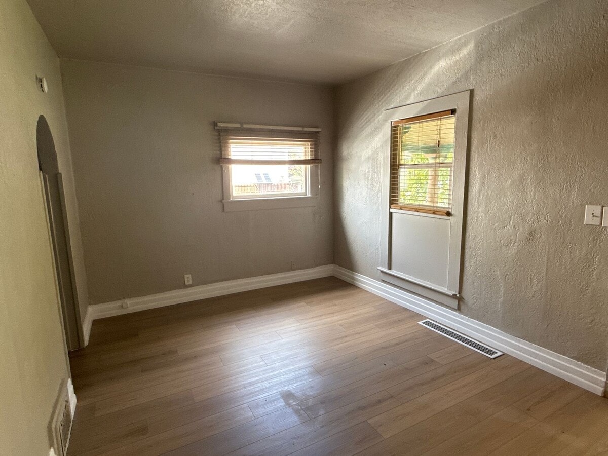 Photo - 2671 Jefferson Ave Unit 1