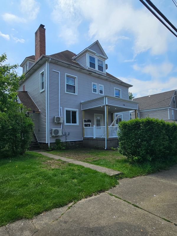 Photo - 233 W Madison St Unit 10