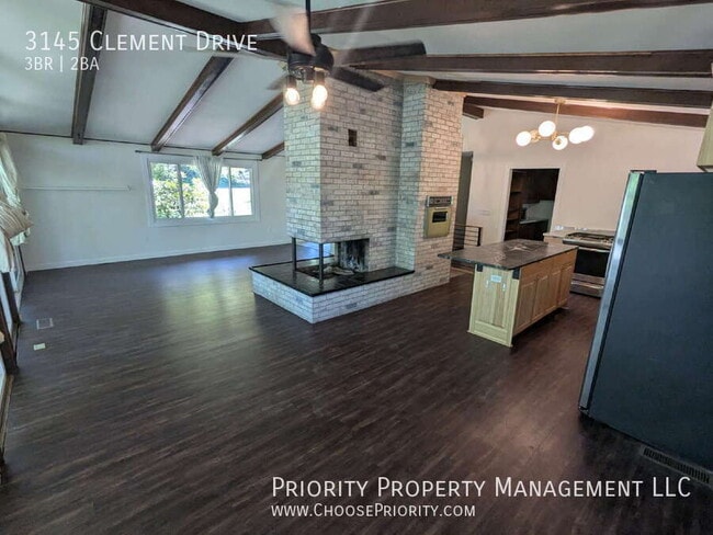 Photo - 3145 Clement Dr