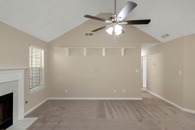 Photo - Charming 3BR/2BA Ranch Home in Stockbridge!