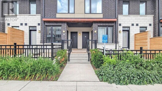 Photo - 1555 Kingston Rd