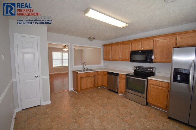 Photo - 6000 Bridgewater Dr