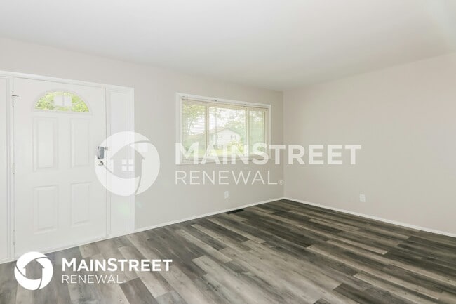 Photo - 5112 Benham Dr