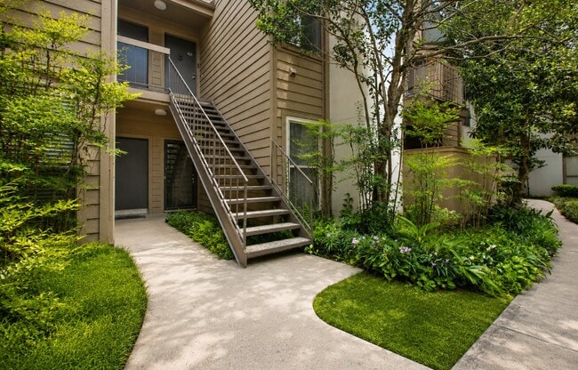Photo - 10047 Westpark Dr Unit 77