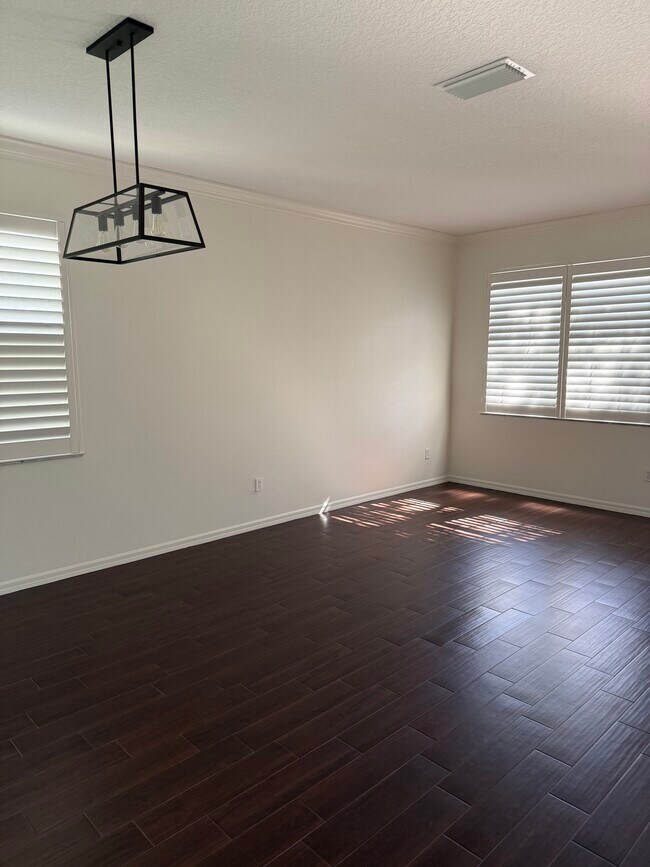 Photo - 2543 Balforn Tower Way