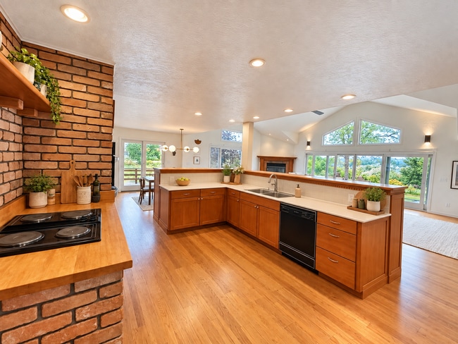 1032 Linden Gate Ct