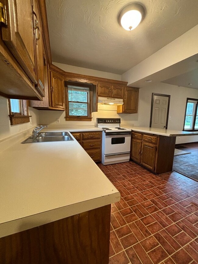 Photo - Charming 2 Bedroom 1 Bath Single Family Ho...