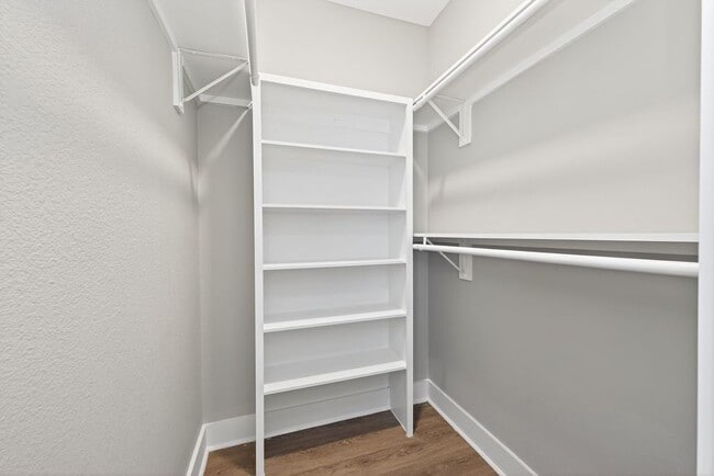 Photo - 2053 Rd 5707