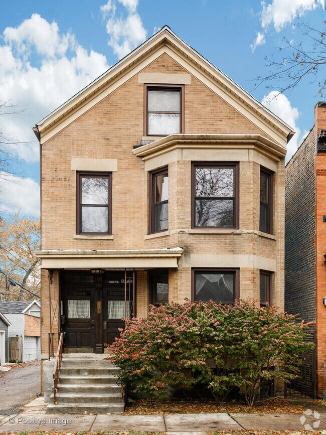 Building Photo - 2144 W Moffat St Unit 2 Rental