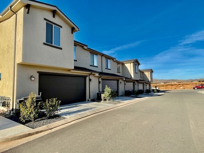 Photo - Beautiful Four-Bedroom Luxury Sage Villas Townhome in Ivins