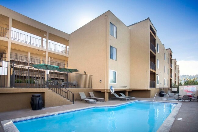 Photo - Vineland Gardens