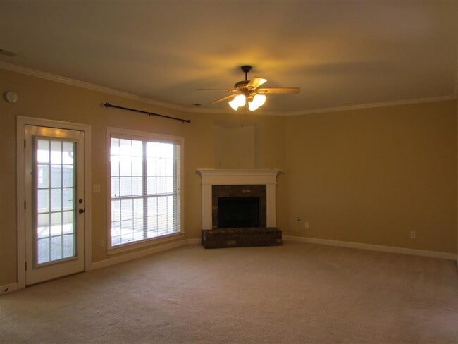 Photo - AVAILABLE NOW!!!Picture Perfect 4 BR/3 BA in Oliver's Glenn
