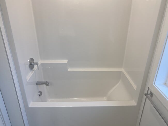 Photo - 280 Chelsea Rd