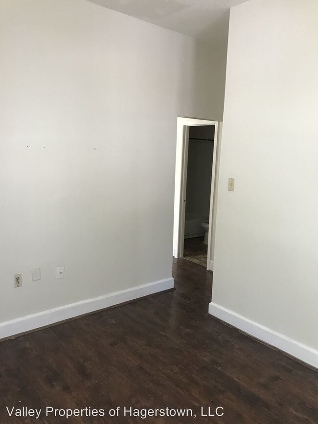 Photo - 316 N Centre St