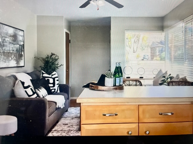 Photo - 2118 Browning Ave Unidad !