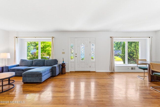 506 Woodland Rd
