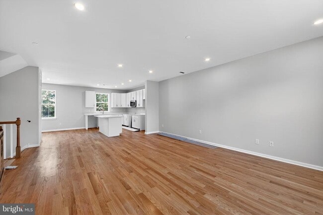 Photo - 1 N Girard Terrace