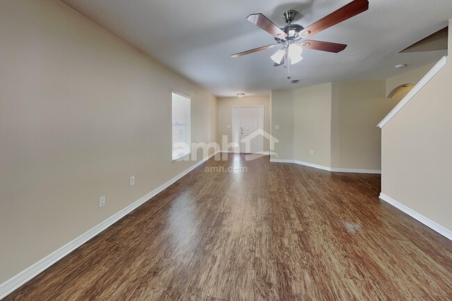 Photo - 15403 Quail Woods Pl