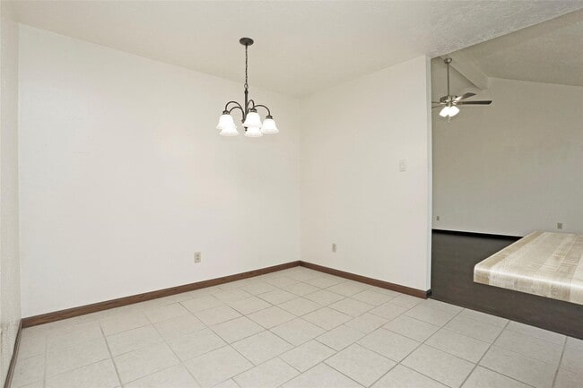 Building Photo - 1418 Crawley Ct Rental
