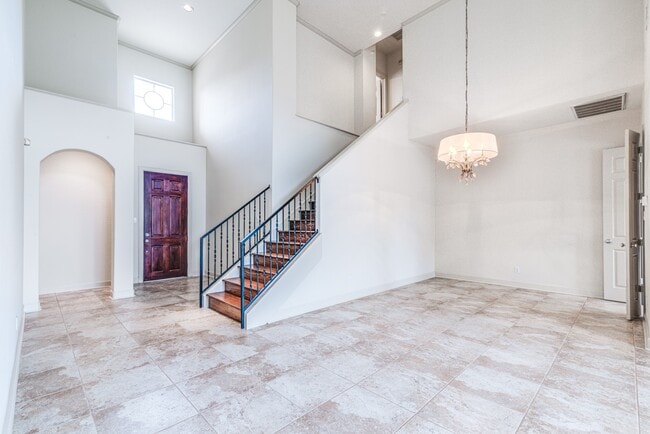 Photo - 403 Harborside Way