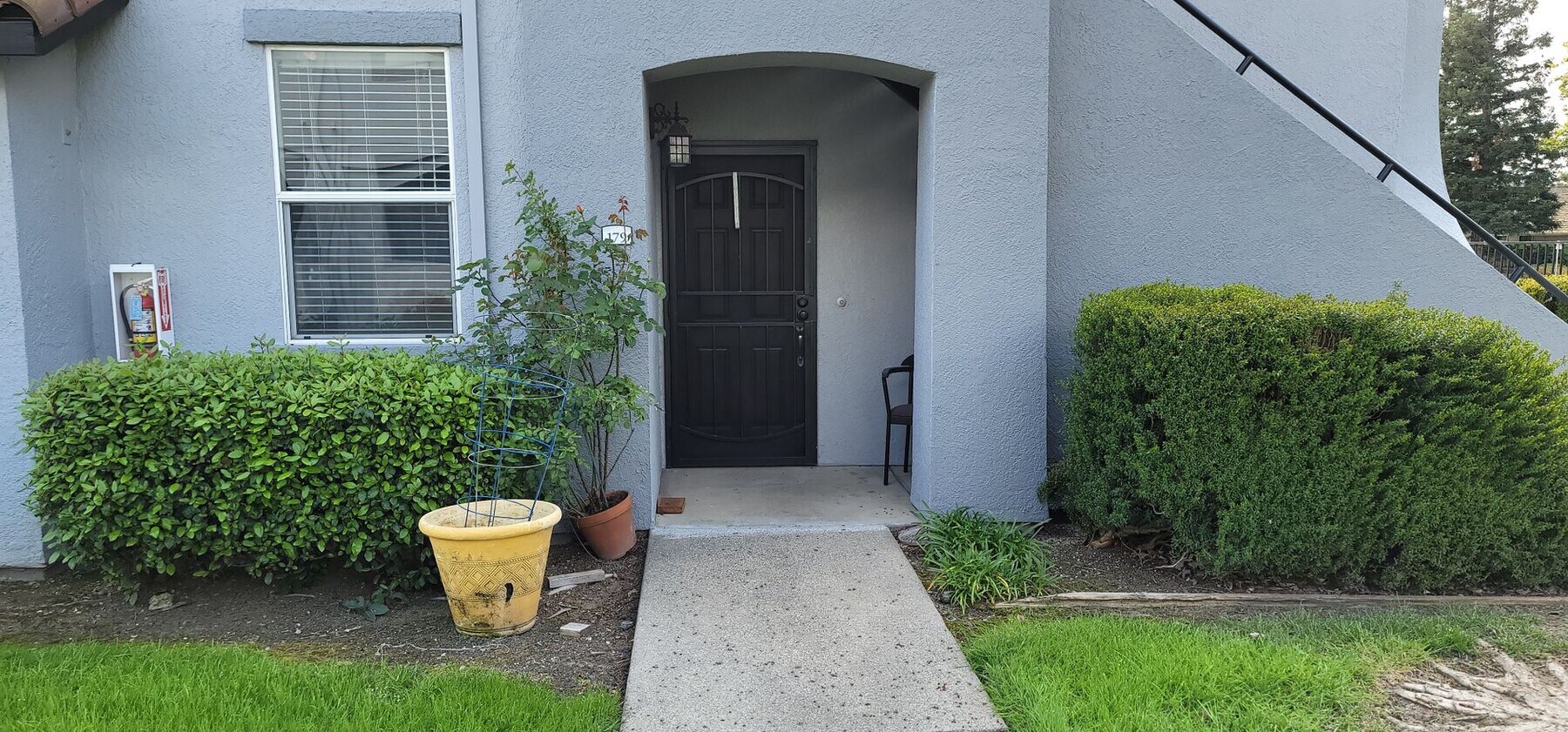 Elk Grove ~~Condo For Rent! - Elk Grove ~~Condo For Rent!