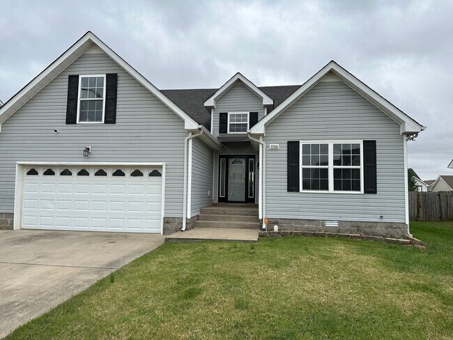 3 Bedroom Home For Rent with Bonus Room! - 3 Bedroom Home For Rent with Bonus Room!