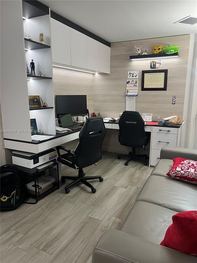 Photo - 1100 S Miami Ave Unit 2011