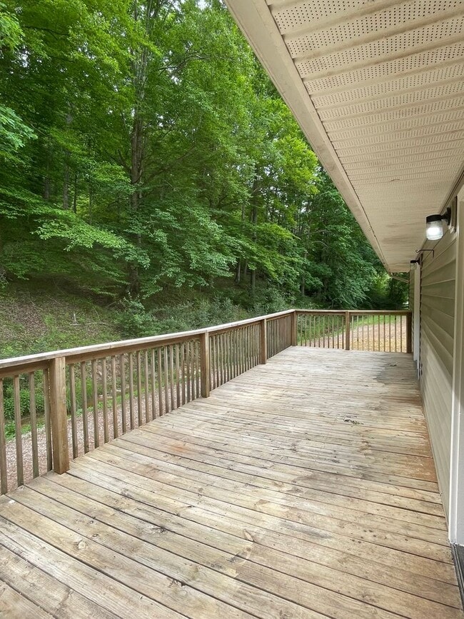 Photo - Spacious Four-Bedroom Home in Hurricane