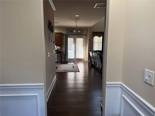 Photo - 480 Meadow Hill Dr