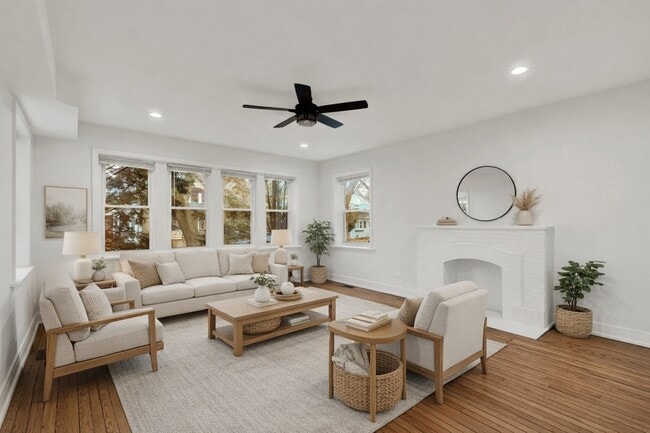 Photo - 1109 Cleveland St