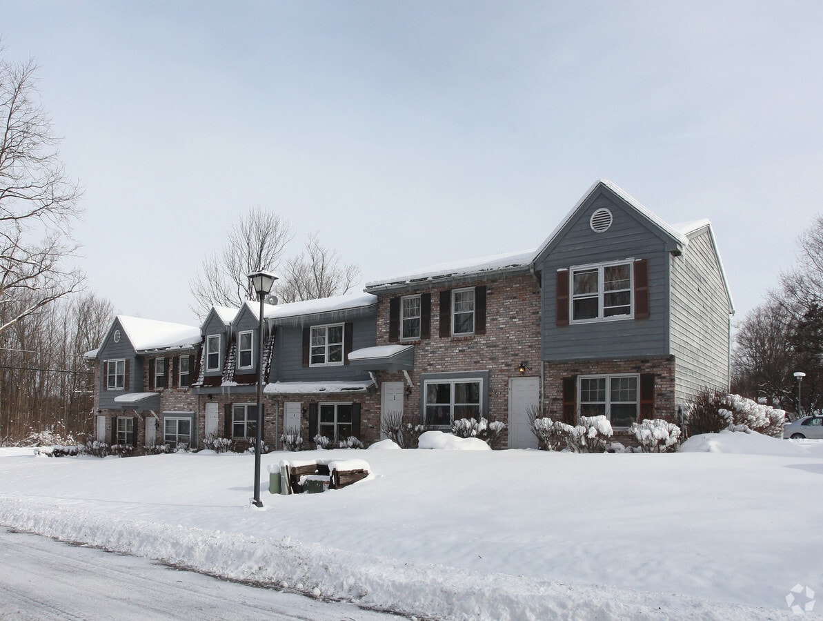 Clintonview Townhomes - Clintonview Townhomes