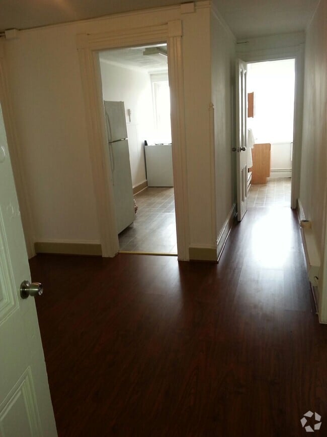 Building Photo - 1205 St Paul St Unit #4 Rental