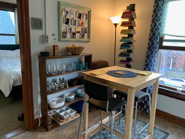 Photo - 520 S Sherman St Unidad 2