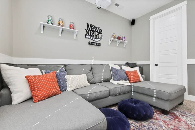 Photo - 5847 Pinery Cyn Ave N Unidad ID1250636P