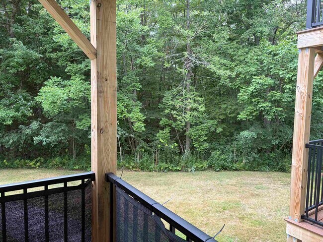 Photo - 107 White Cedar Blvd