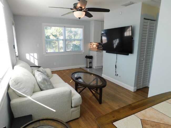 Photo - 5005 5th Ave S